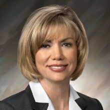 Lynn Dugle