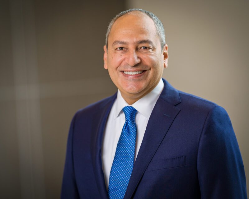 Hany Malik, Suntiva