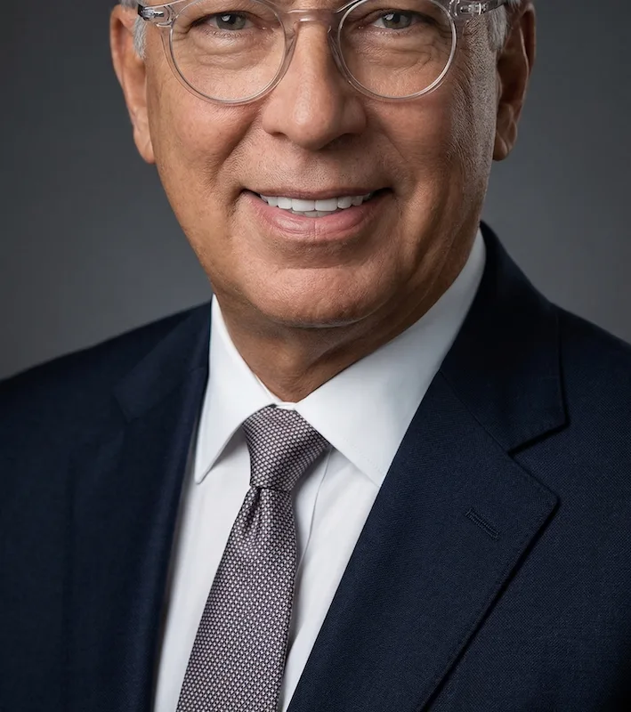Rod Fontecilla, Revolutional